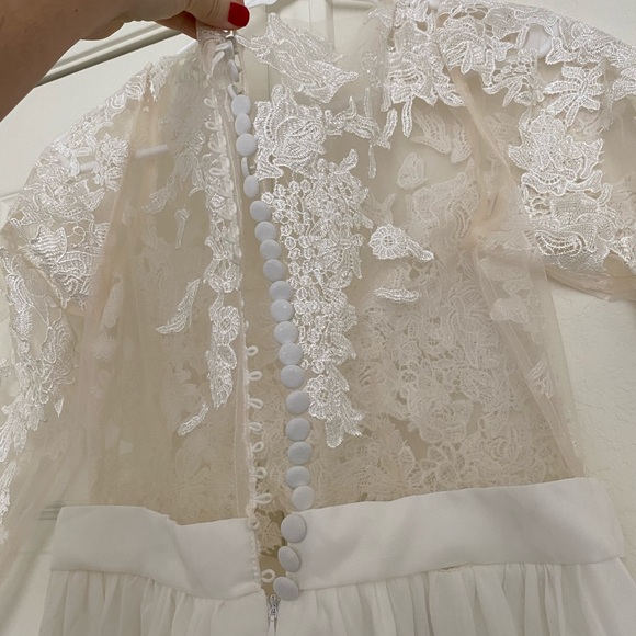 Wedding Dress - Picture 5 of 6